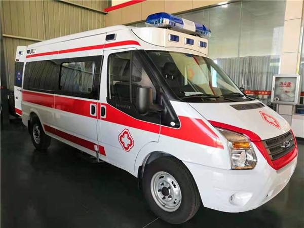 靖安县福特V362救护车